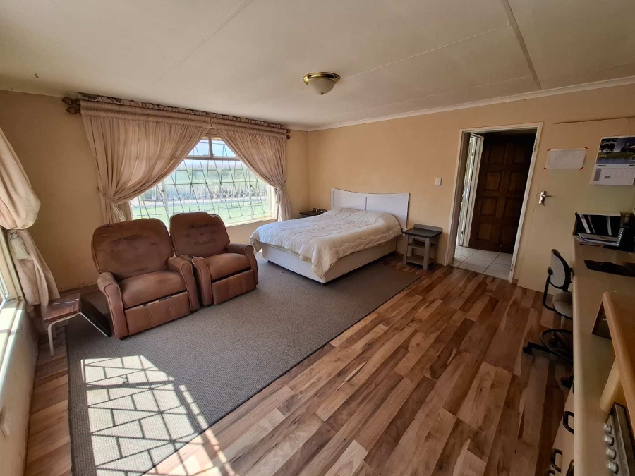 4 Bedroom Property for Sale in Karos Northern Cape